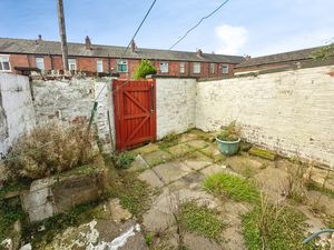 Rear Yard- click for photo gallery